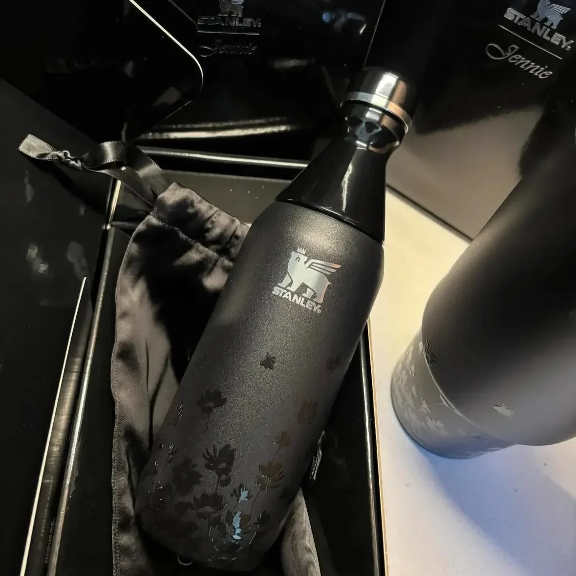 Stanley x Jennie Midnight Ruby Luxe Drinkware - Image 12