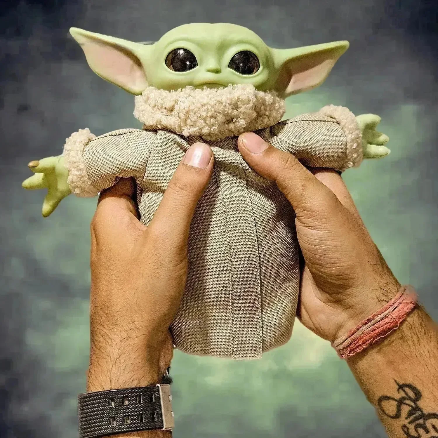 Star Wars Baby Yoda Figurine - Image 8