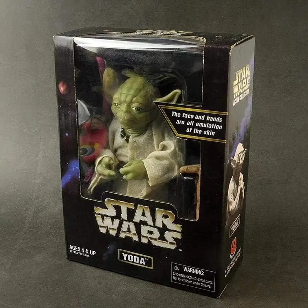Star Wars Master Yoda Collectible Action Figure (18 cm) - Image 2