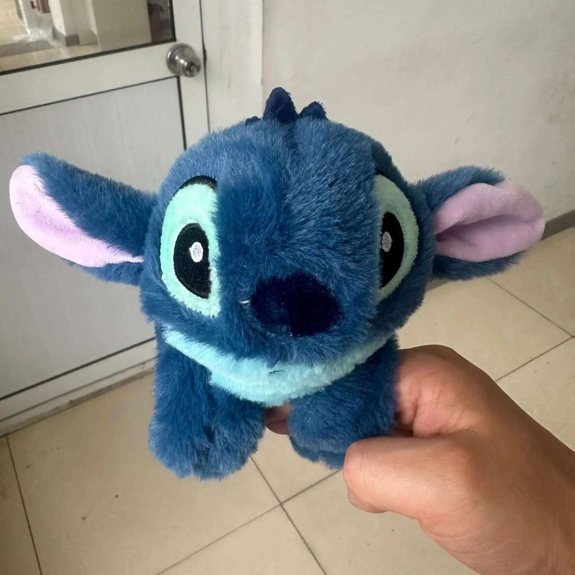 Stitch Alien Snap Plush Bracelet - Image 7