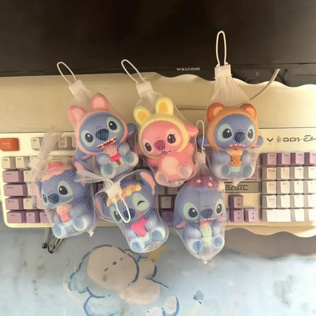 Stitch Play & Snack Squishy Toy - Image 2