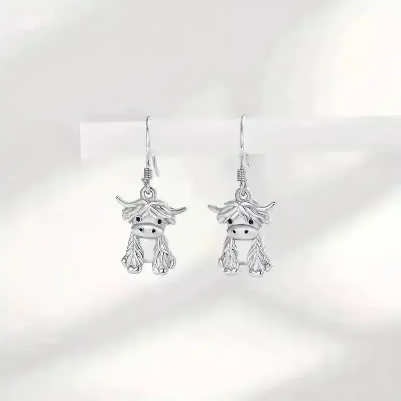 Stylish Yak Dangle Earrings - Image 3