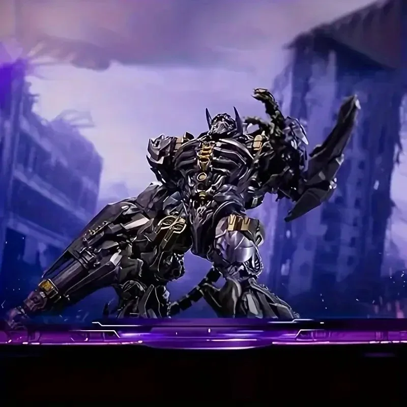Trans4mers Deceptive Shockwave Figure (28 cm) - Image 2
