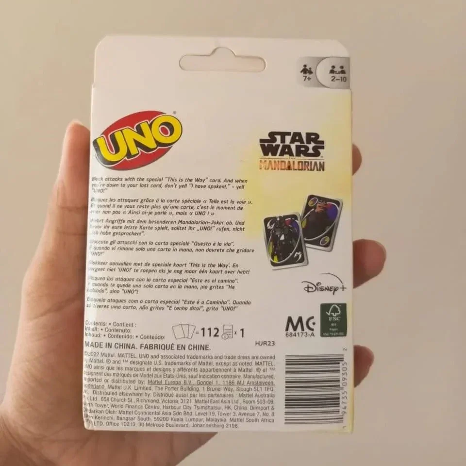 UNO Star Wars Mandalorian Card Game - Image 4