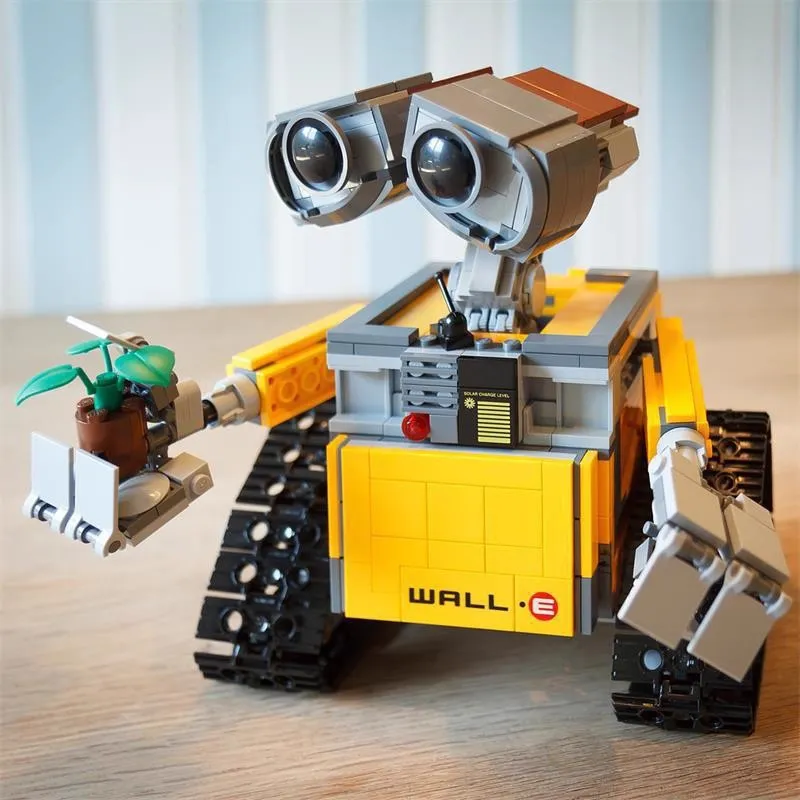 Wall-E Masterpiece Building Blocks (677 Pcs) - Image 4