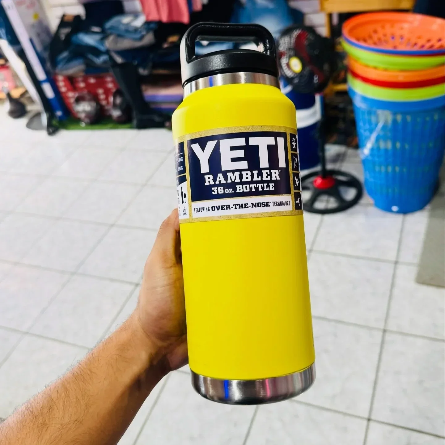 YETI Rambler Chug Cap Bottle (36 oz) - Image 16